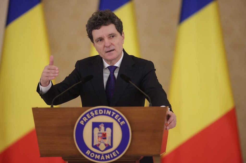 Președintele anunță criză politică în România, tensiuni la orizont