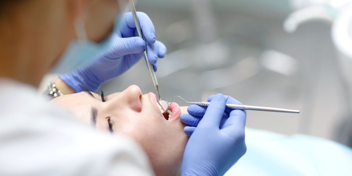 nu-isi-permit-ingrijirea-dentara_shutterstock_Descopera-10.jpg - JurnalUrban