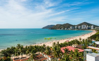 Insula tropicală chineză atacă: Vrea cel mai mare port de liber-schimb