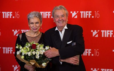 Oana Pellea, furibundă: „Dați jos bannerul cu Amza Pellea din Obor!”