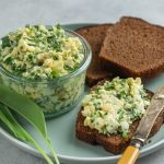 omleta-cu-leurda-scaled-e1774955977983.jpg - JurnalUrban