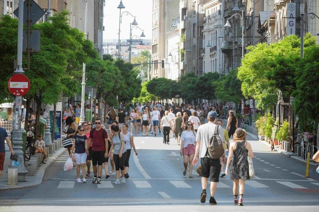 Bucureștiul redescoperă ‘Open Streets’: Zone pietonale și evenimente