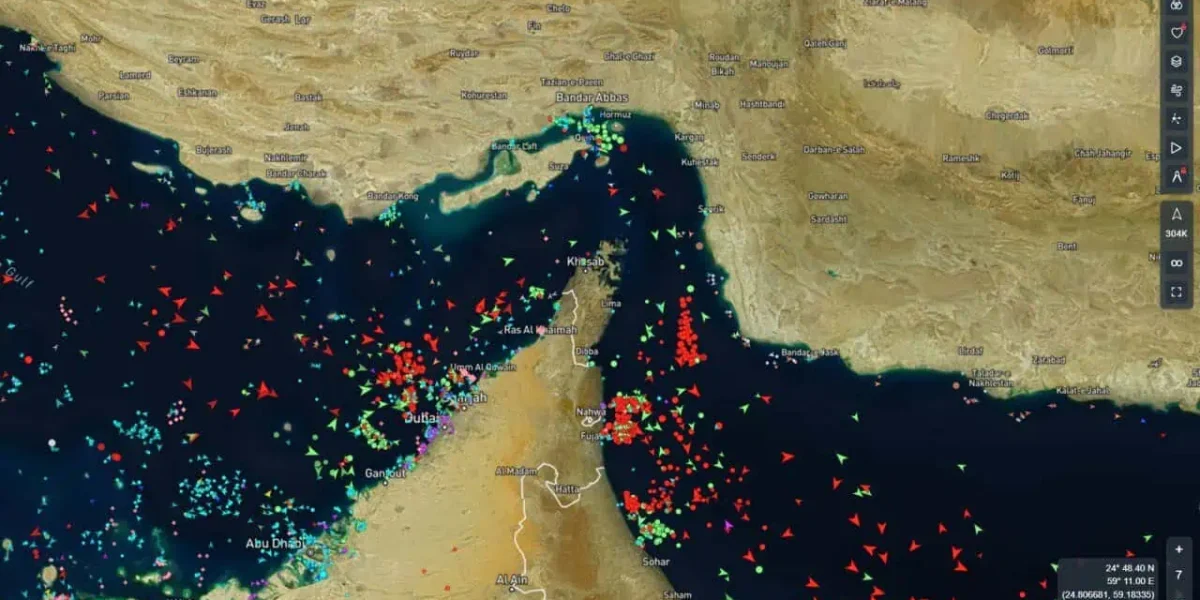Iranul, control total în strâmtoarea Ormuz: Taxe în yuani și Bitcoin