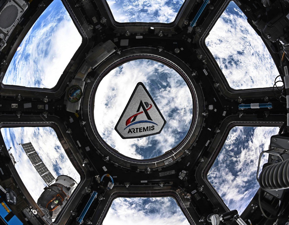 Primele imagini spectaculoase cu Pământul, văzute din spațiul lunar, au fost publicate de NASA Agenția Spațială Americană (NASA) a dezvăluit primele fotografii impresionante ale Pământului, realizate de astronauții aflați la bordul capsulei Orion a misiunii ARTEMIS II