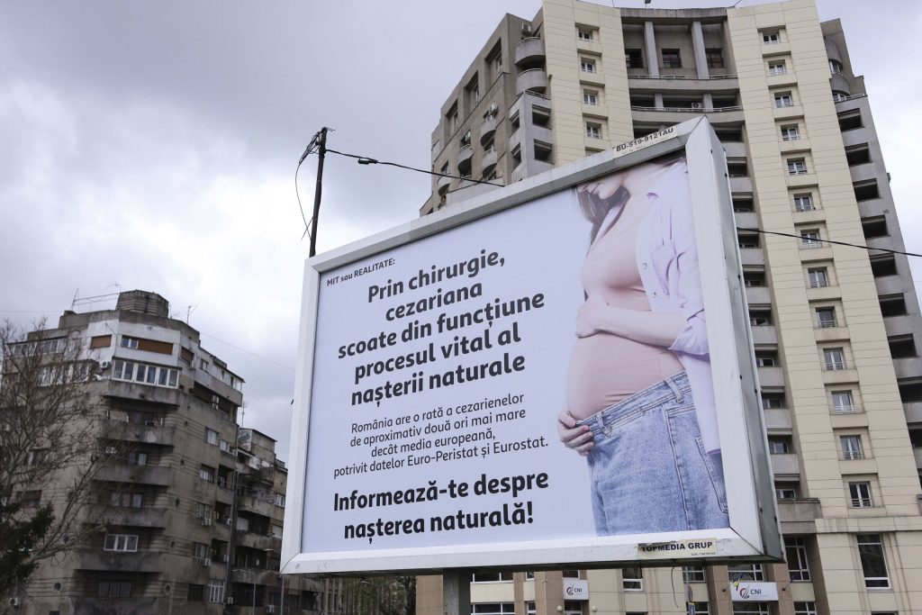 București: Scandalul panourilor anti-cezariană. Cine a plătit? Reacția Colegiului Medicilor