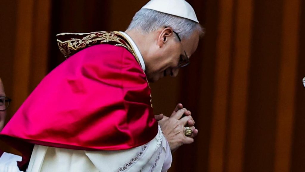 Papa Leon, apel la unitate în fața lui Donald Trump: „Pace pentru noi”