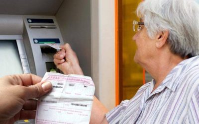 Noua regulă care ÎNGROAPĂ banii românilor din Pilonul II: Ce mai scoți