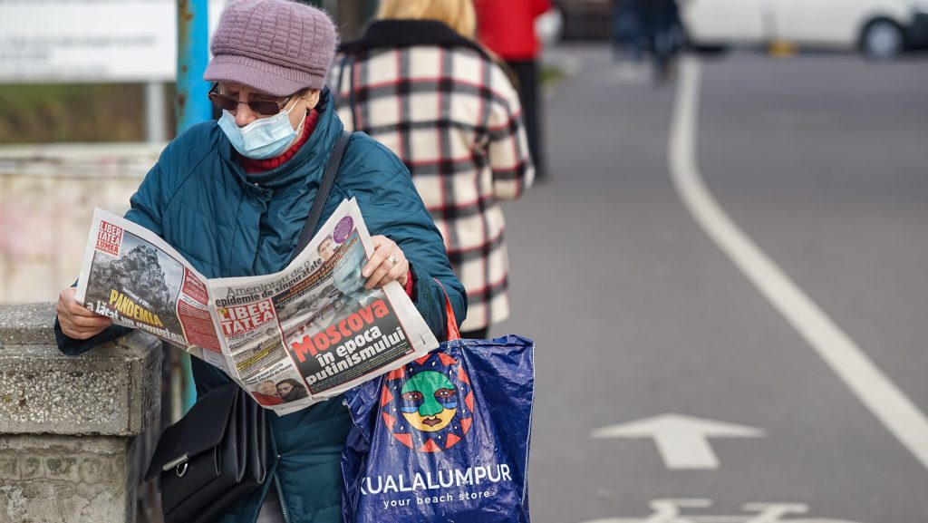 PENSII uriașe pentru unii români: Cât încasează lunar de la stat