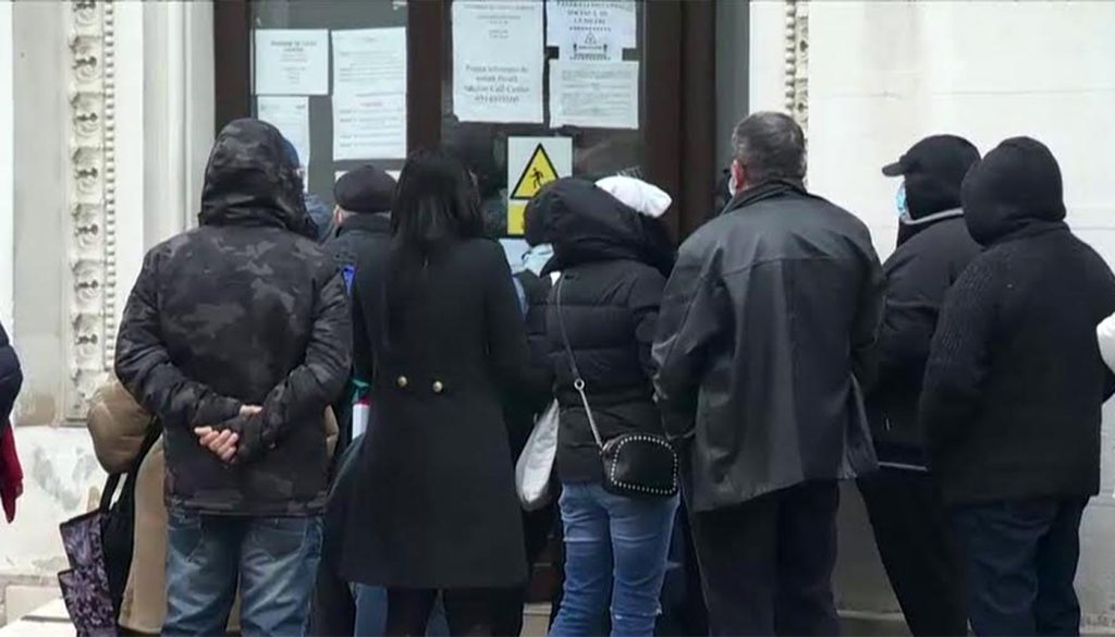 PENSIILE, cu 80 lei mai mici: Cine sunt pensionarii afectați în România