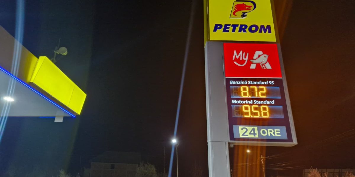Benzina și motorina, mult mai ieftine azi: Vezi cu cât au scăzut prețurile