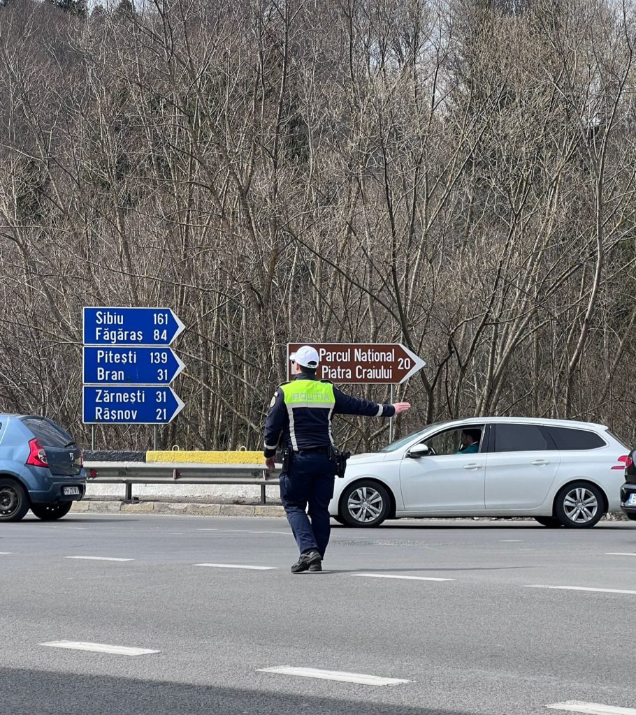 Agitație pe DN1 Brașov-București: Polițiștii recomandă rute ocolitoare