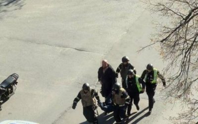 Ancheta la Kiev: Polițiști fug de focuri, abandonează civilii în Ucraina