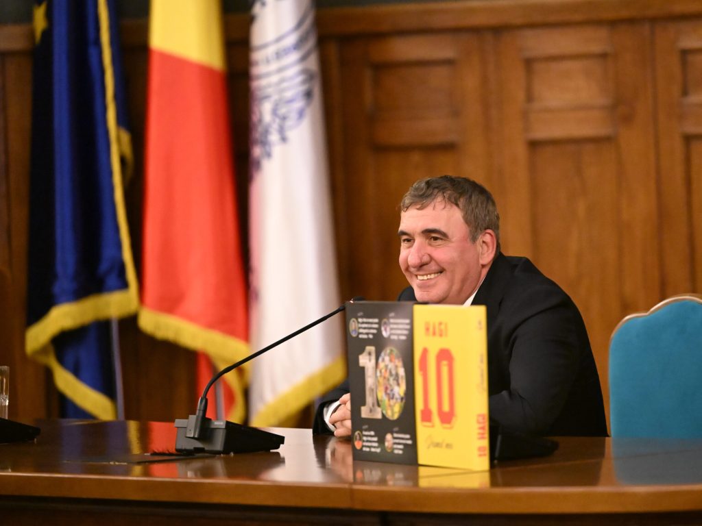 Aparent, legenda fotbalului românesc, GHEORGHE Hagi, este aproape de a prelua conducerea echipei naționale de fotbal a ROMÂNIEI
