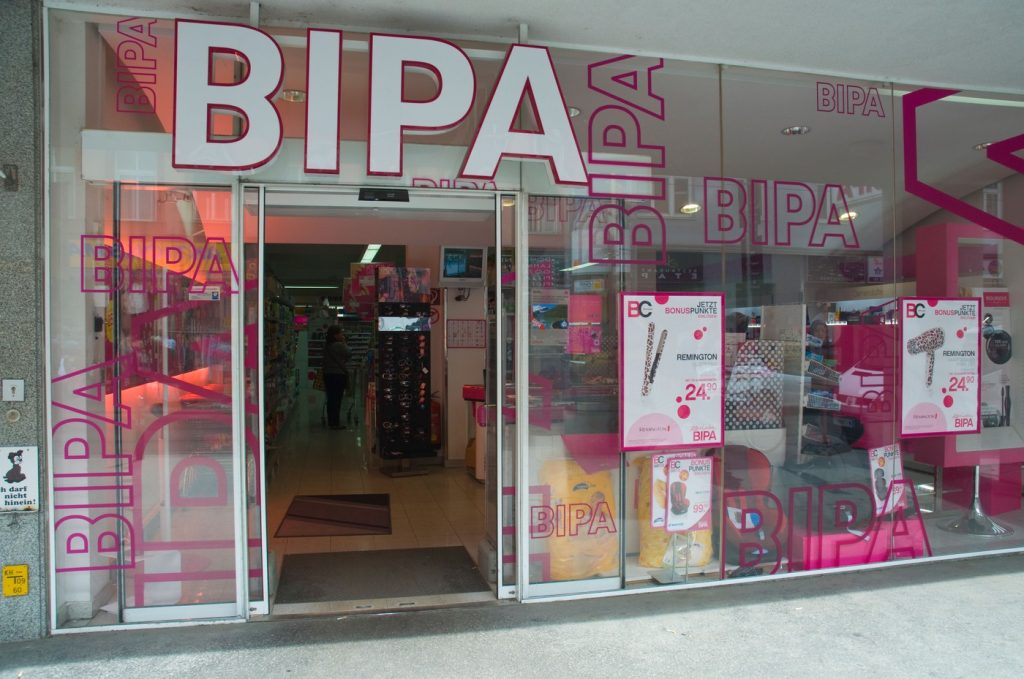 Retailerul BIPA, specializat în drogherie, continuă expansiunea accelerată în România și vizează noi locații, inclusiv orașe precum Pitești, Giurgiu, Târgoviște, Sânpetru și Slobozia, dar și Sectorul 4 din București