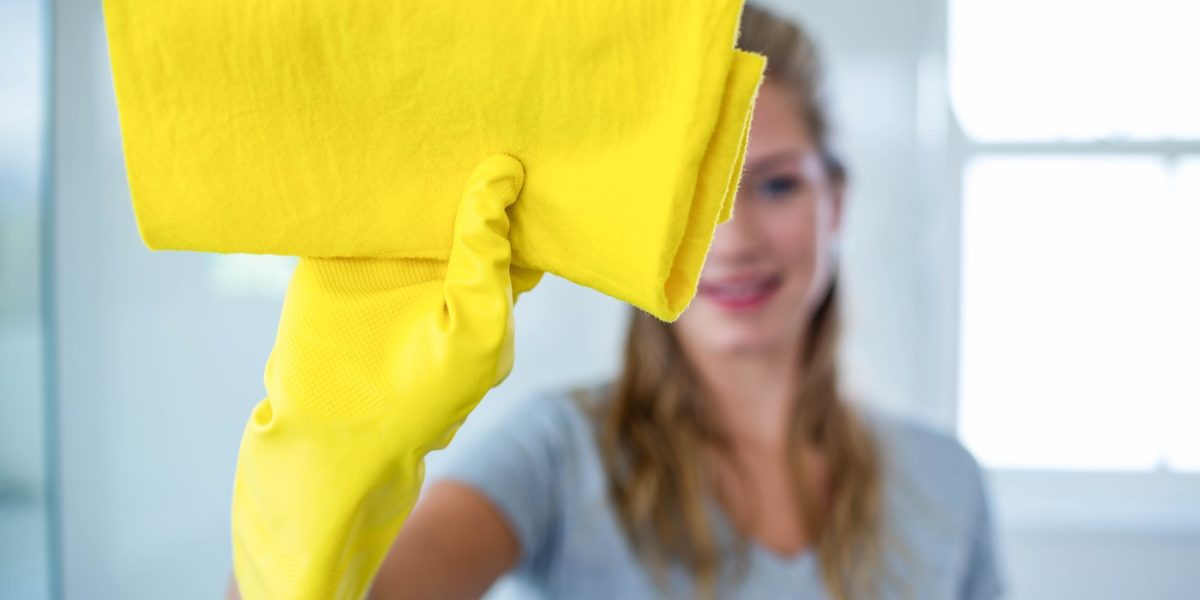 Curățenia de primăvară: Sfaturi practice pentru o casă impecabilă Curățenia generală a locuinței poate părea o corvoadă, dar cu o abordare corectă, procesul poate fi eficient și chiar plăcut