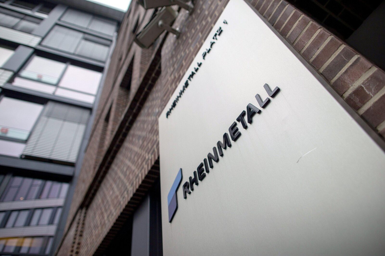 Rheinmetall angajează 2500 de români: Nick Stirban anunță parteneriate strategice în domeniul apărării