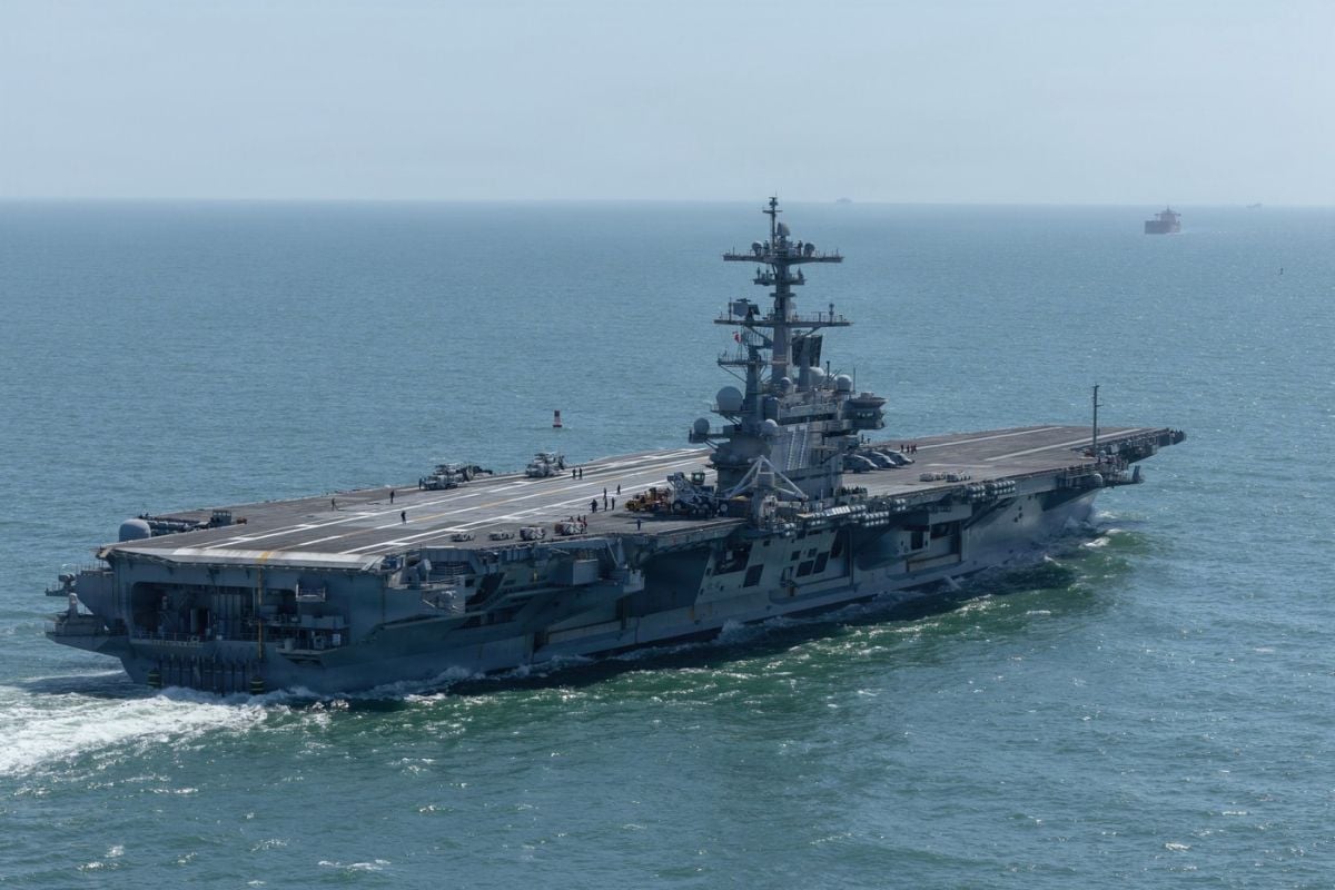 Avionul USS George H.W. Bush, în MEDITERANĂ: Unde merge gigantul nuclear American