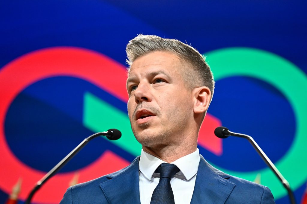 Magyar, după discuția cu președintele Ungariei: Din nou demisia!
