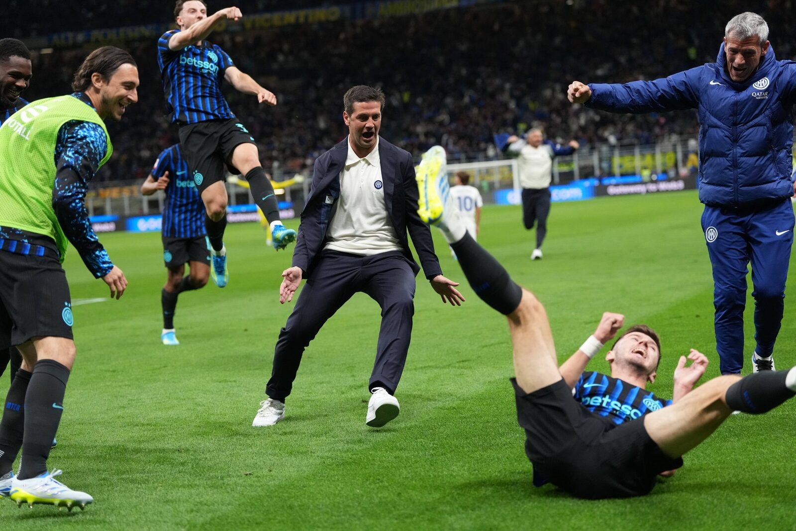 Chivu, extaziat după „remontada” Interului: „ISTORICĂ” în Cupa Italiei