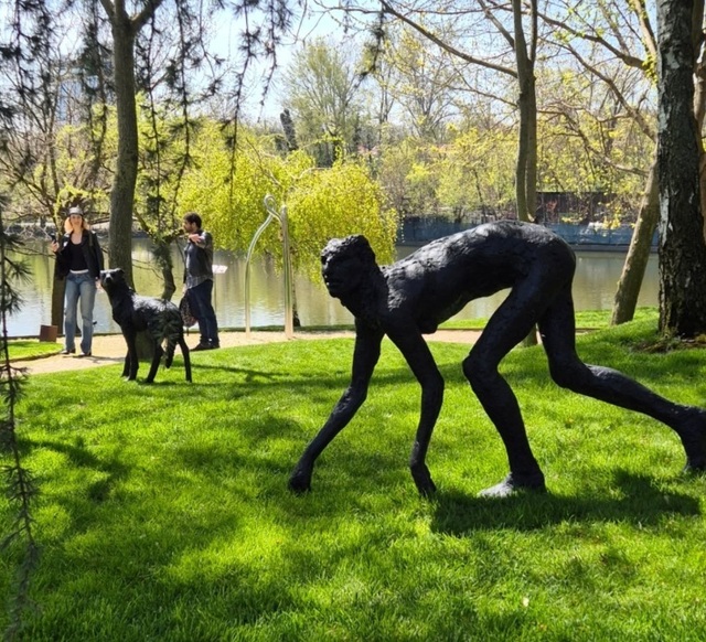 RAD Sculpture Park 2026: Peste 100 de lucrări de artă pe malul lacului Tei