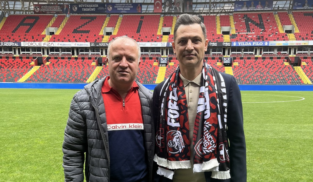 Rădoi, mesaj tranșant pentru FCSB: „Nu sunt magician, nu fac minuni!”