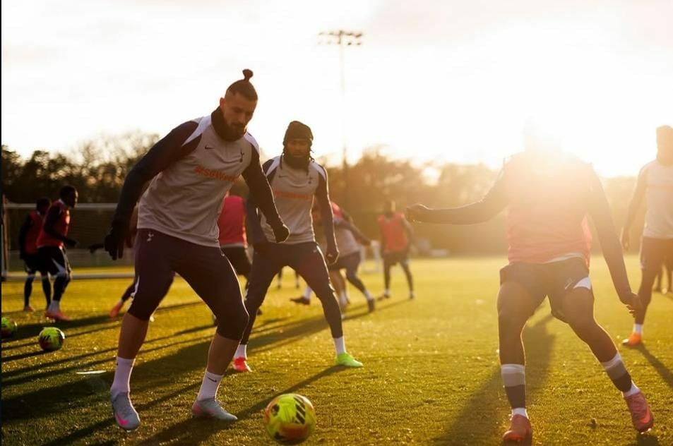 Drăgușin forțează plecarea de la Tottenham: Ce le-a cerut impresarului