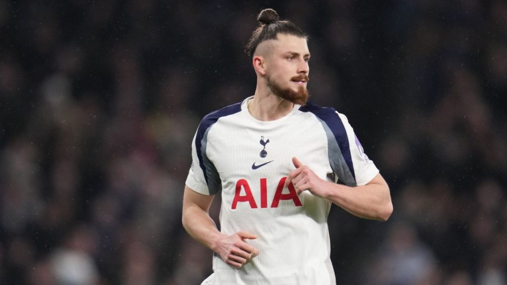 Drăgușin, la luptă! Sunderland – Tottenham, direct pe VOYO de la 16:00