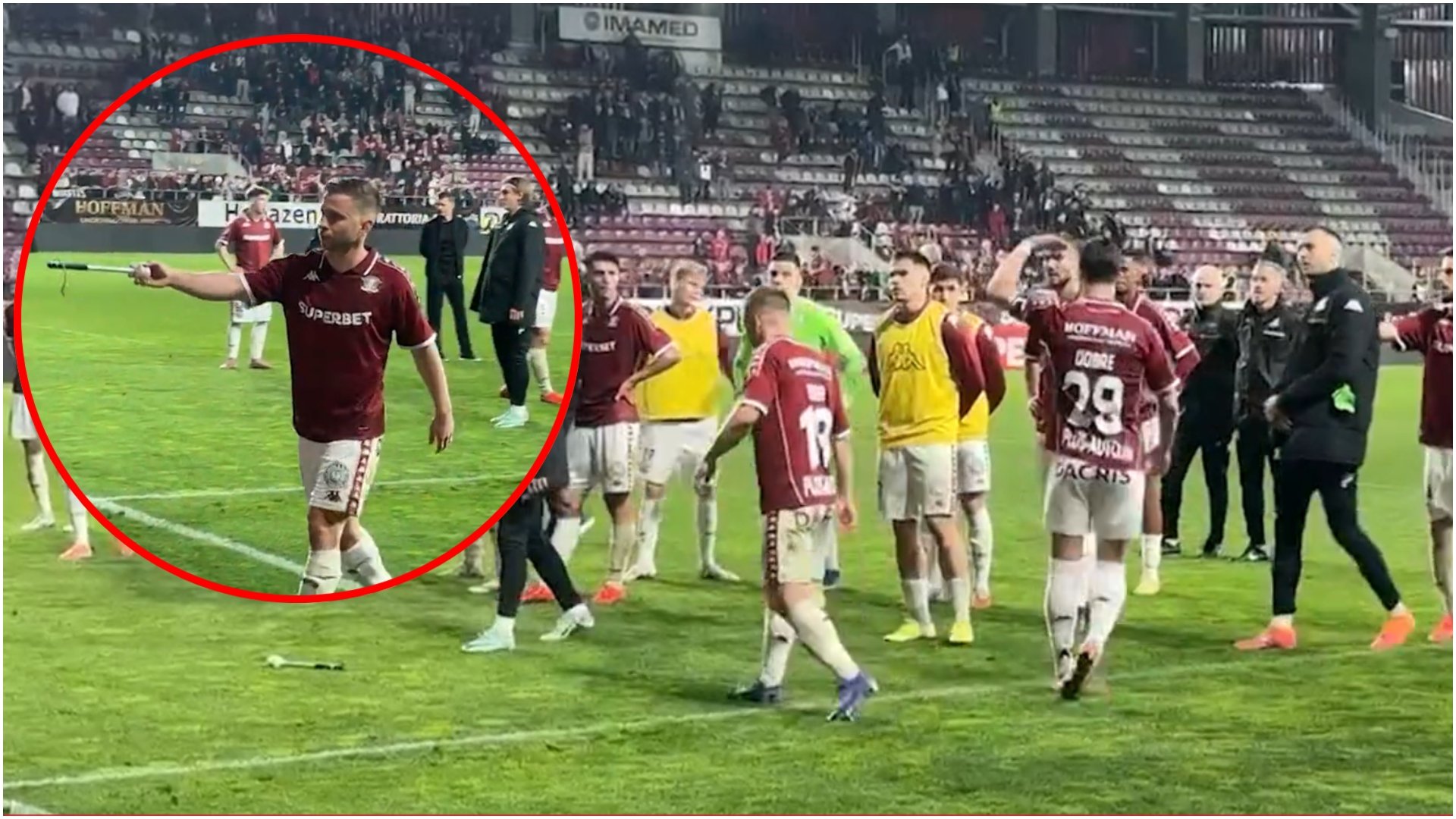 Scandal în Giulești: Suporterii Rapidului, furioși după înfrângerea cu Universitatea Cluj Atmosfera în Giulești a explodat după înfrângerea suferită de Rapid în fața Universității Cluj