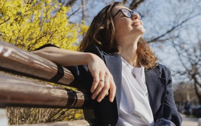 Cum ne pârjolesc pielea primele raze de soare după iarnă