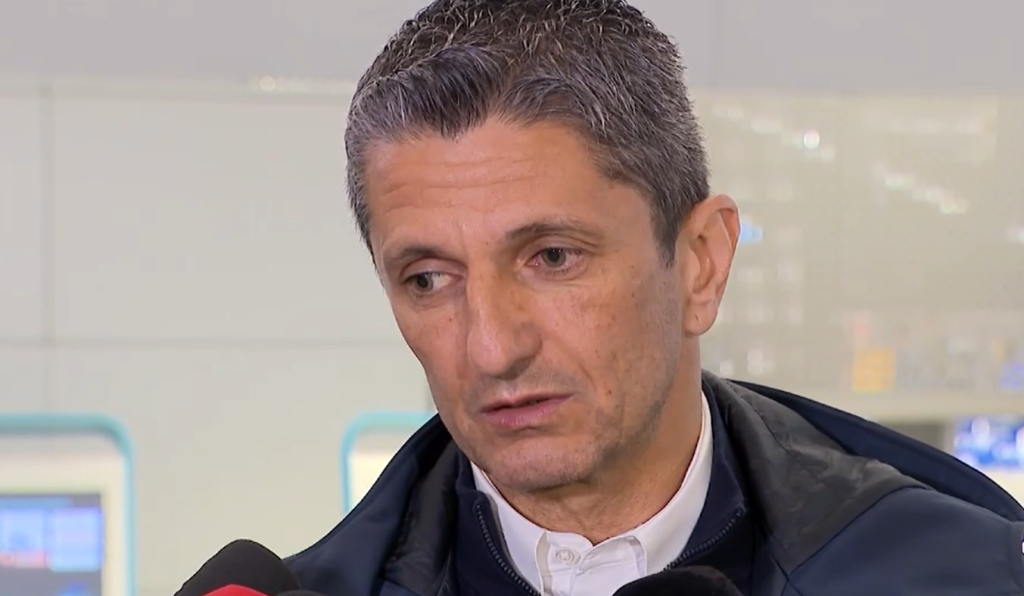 Lucescu, sfâșiat de emoții pe aeroport: „Am un sfat pentru voi…”