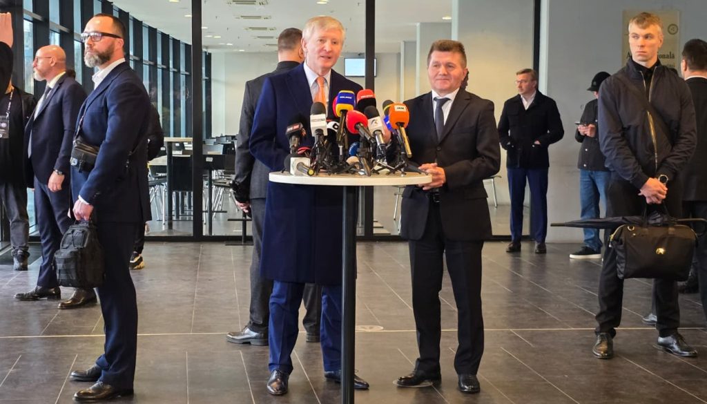 Rinat Ahmetov, GEST RAR pentru Mircea Lucescu: „Așa am înțeles de la el”