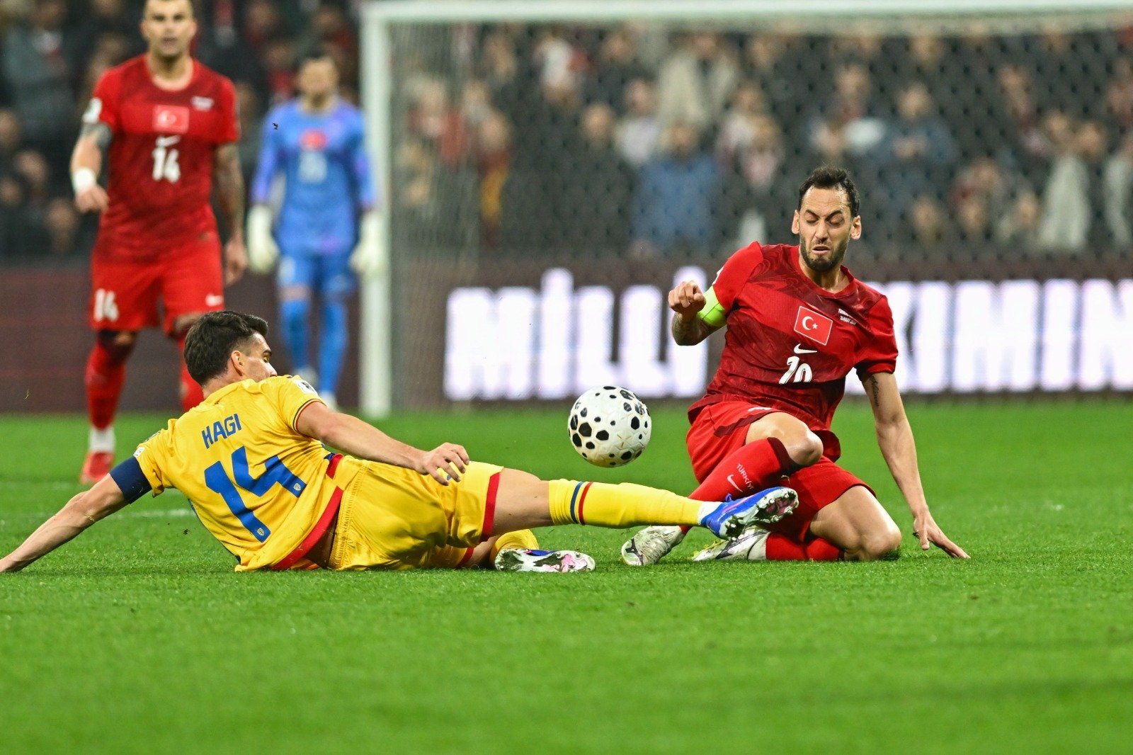 O nouă ratare a calificării la un turneu major pune presiunea pe banca tehnică a echipei naționale de fotbal a ROMÂNIEI