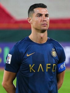 ronaldo-227x300.jpg - JurnalUrban