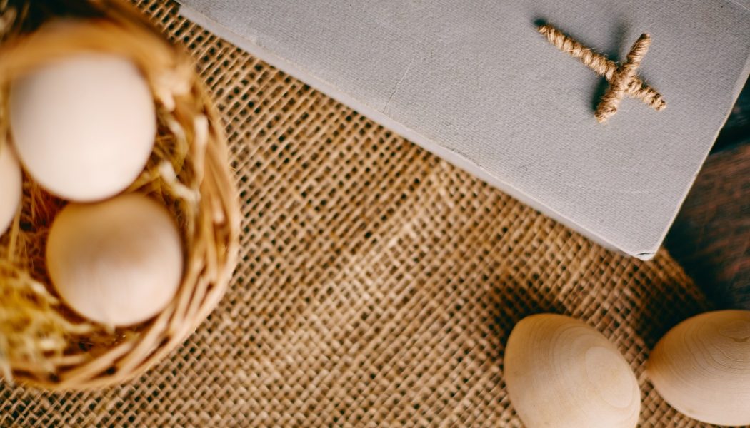 Marea Sâmbătă 2026: Ce reguli și tradiții respectă românii înainte de Paște