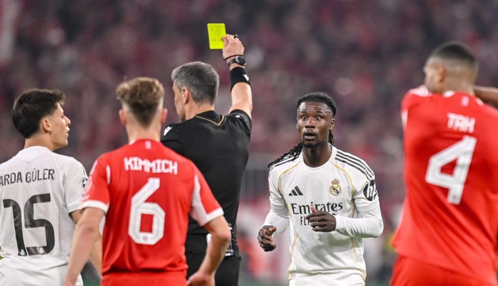 Real Madrid, în delir după Bayern: Arbitrul Vincic, înconjurat. Guler, eliminat