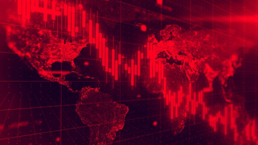 Război în Orient: FMI avertizează asupra unei recesiuni globale, inflație la 6%