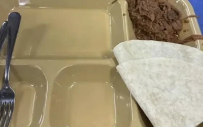 Imagini spectaculoase: Marina SUA, cu tăvi goale. Iranul îl ironizează pe Donald Trump