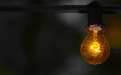 Pană de curent: București și Ilfov, luminate doar de lumina lumânărilor, în aprilie 2026