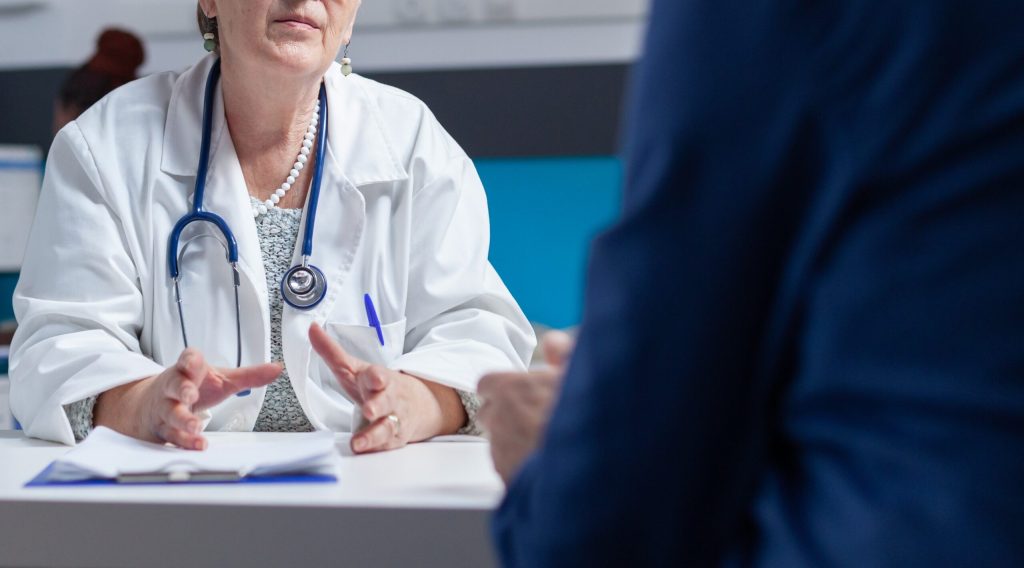 Servicii medicale gratuite pentru persoanele vulnerabile din Sectorul 2 în aprilie Locuitorii vulnerabili din Sectorul 2 al Capitalei vor beneficia de servicii medicale gratuite în data de 18 și 19 aprilie, în cadrul unei clinici mobile