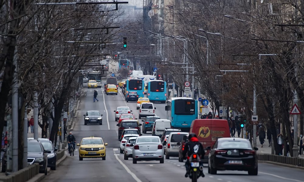 Un asigurător din Franța, în top 3 RCA în România. Cât au crescut prețurile?