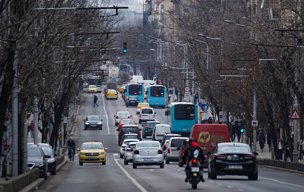 Un asigurător din Franța, în top 3 RCA în România. Cât au crescut prețurile?