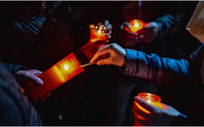 De ce celebrăm Învierea la miezul nopții? Explicații de la doi preoți, la Europa FM