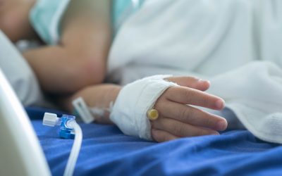 Seringi refolosite: HIV pentru sute de copii într-un spital