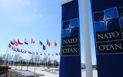 Alfabetul NATO: De la comunicare în război, la limbajul global
