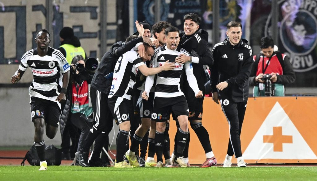 Studenți U Cluj, prinși cu catalogul furat: 6 în echipa etapei