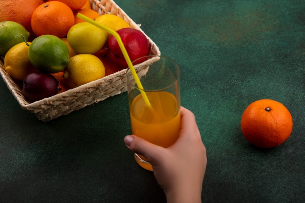 Sucul de fructe, inamicul glicemiei? Ce spun experții despre efecte