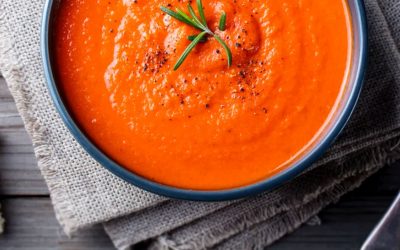 Brânză Feta la cuptor: Supă cremoasă, gata-n câteva minute