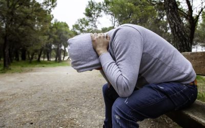 Atac brutal în Germania: Un adolescent român, călcat pe cap, victimă a trei tineri