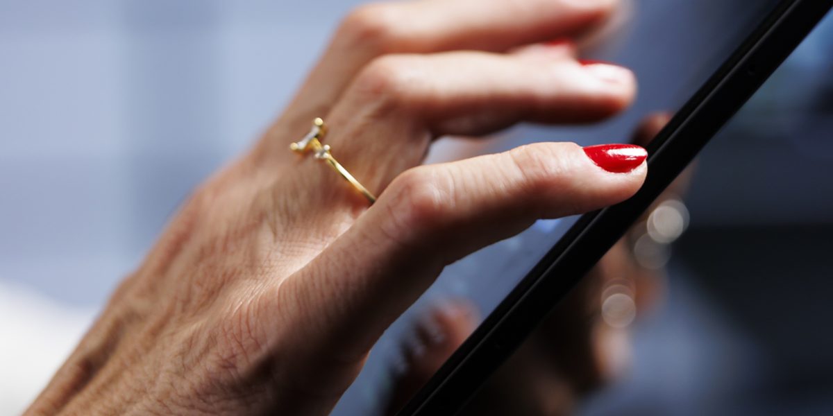 Ce NU trebuie să ai niciodată în telefon: Date sensibile, atenție