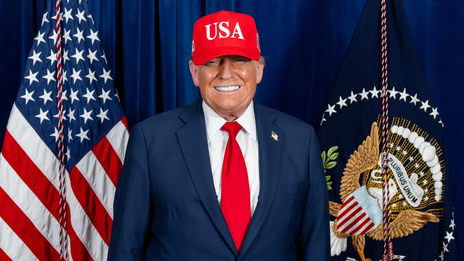 Trump, atac la influenceri: „Au IQ scăzut, sunt proști!”